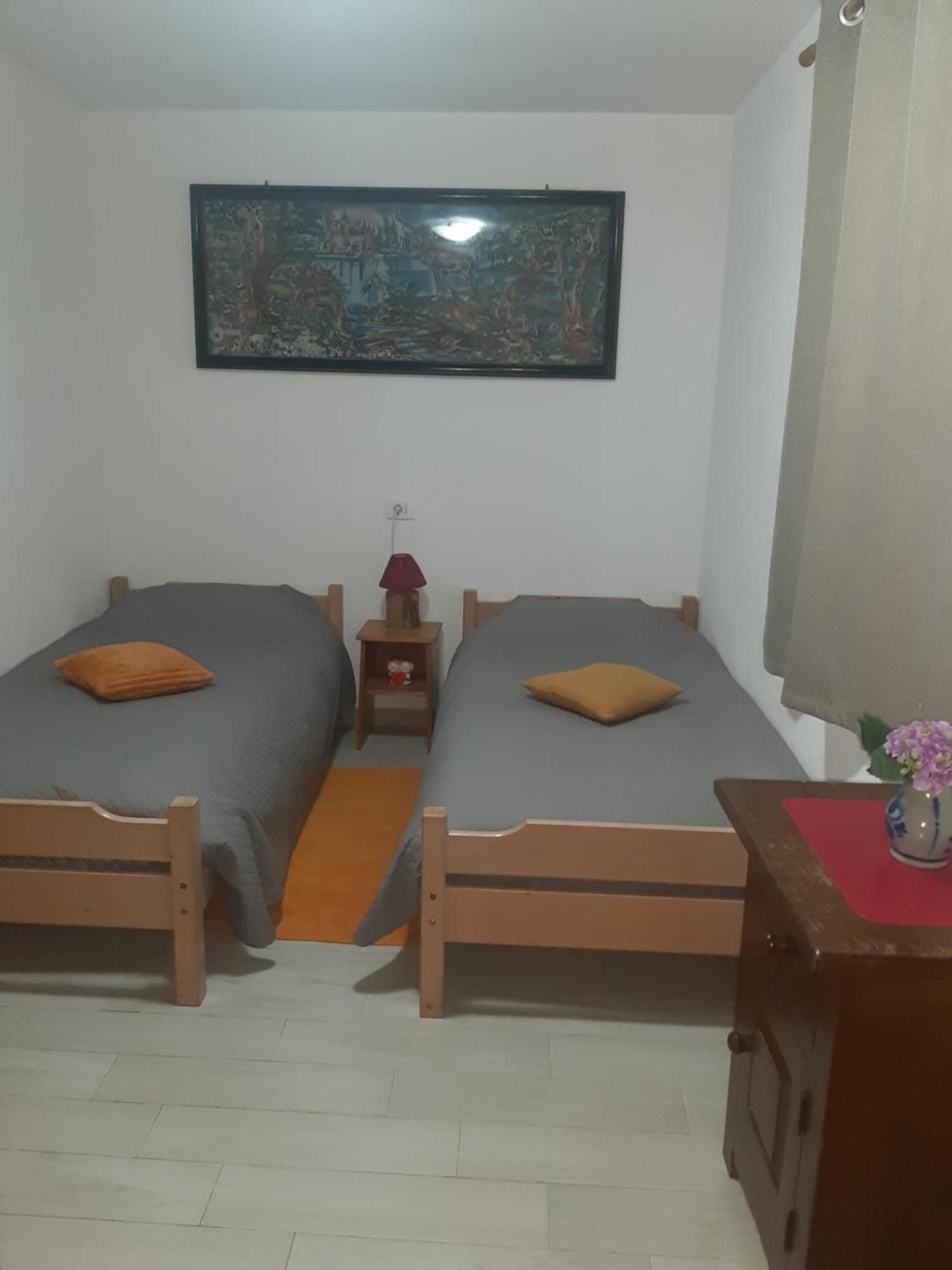 Apartamento Casa Maria Cincu Habitación foto