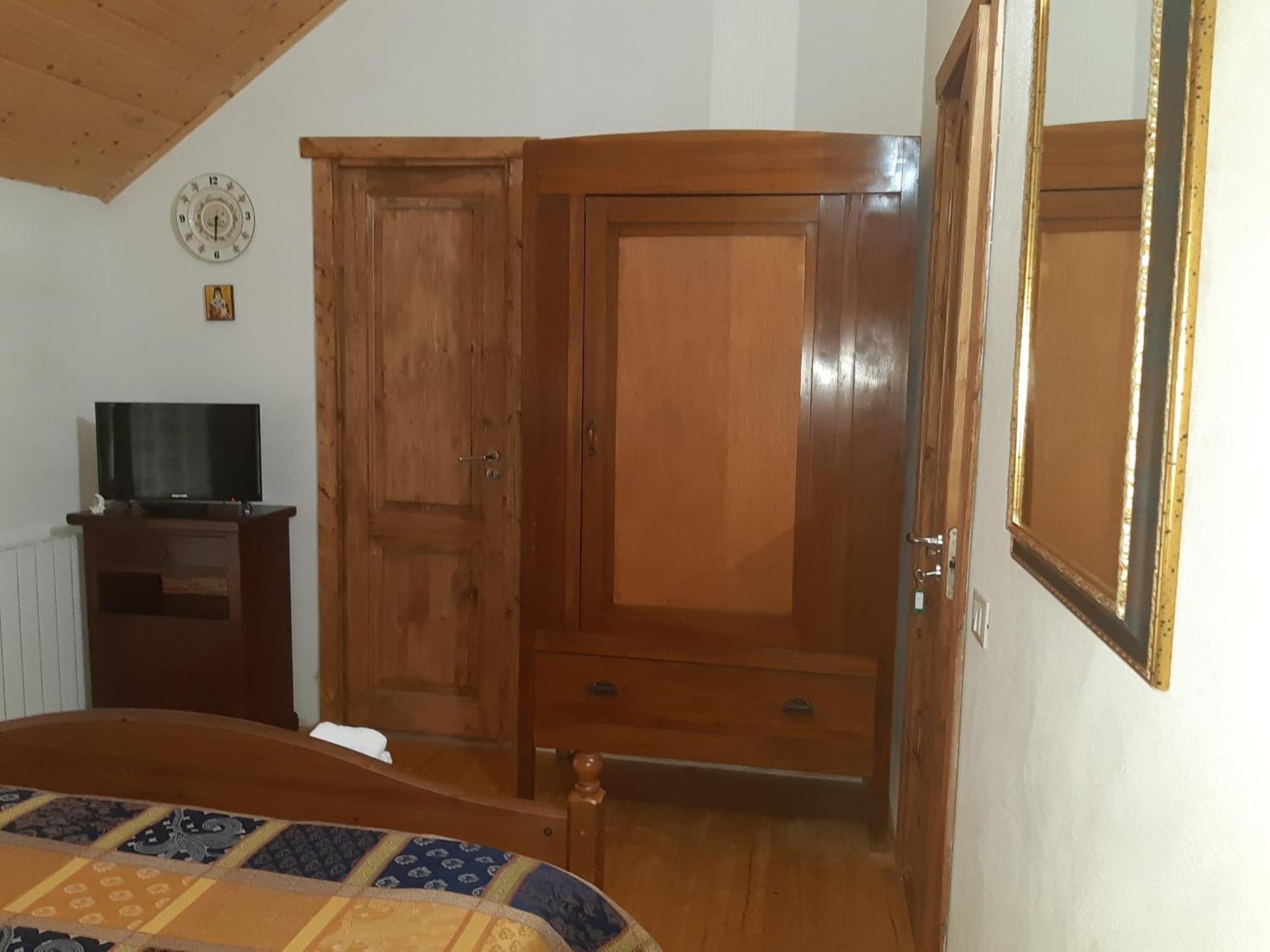 Apartamento Casa Maria Cincu Habitación foto